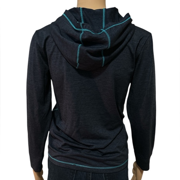 Adidas Women's Size Medium Climalite Hoodie - Picture 4 of 6